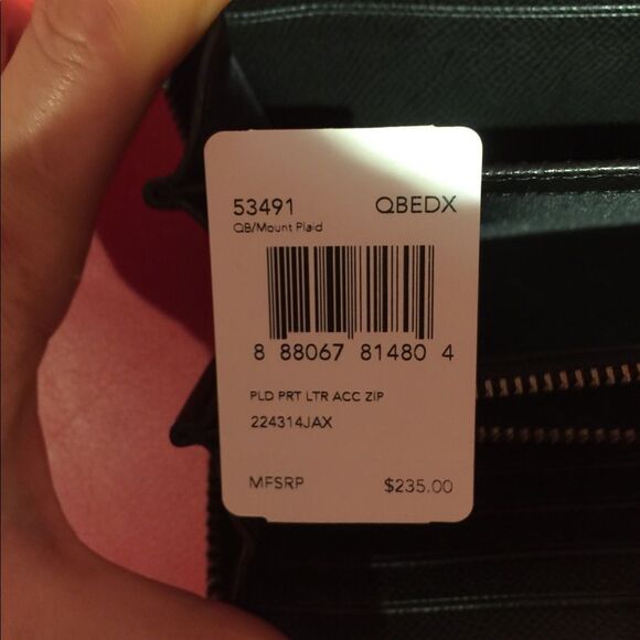 Brand new Coach wallet - Picture 9 of 13